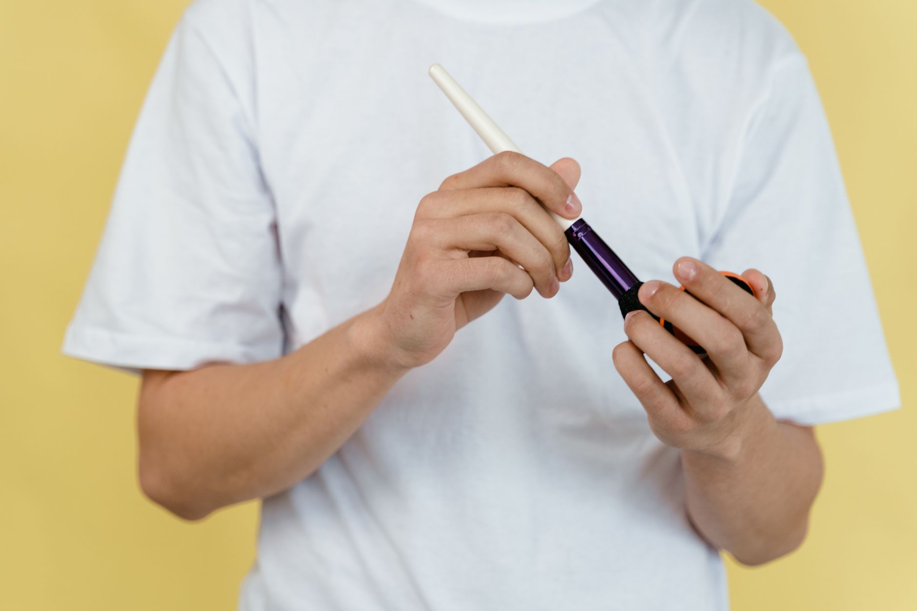 Vernis à ongles : un risque méconnu pour la fertilité des femmes